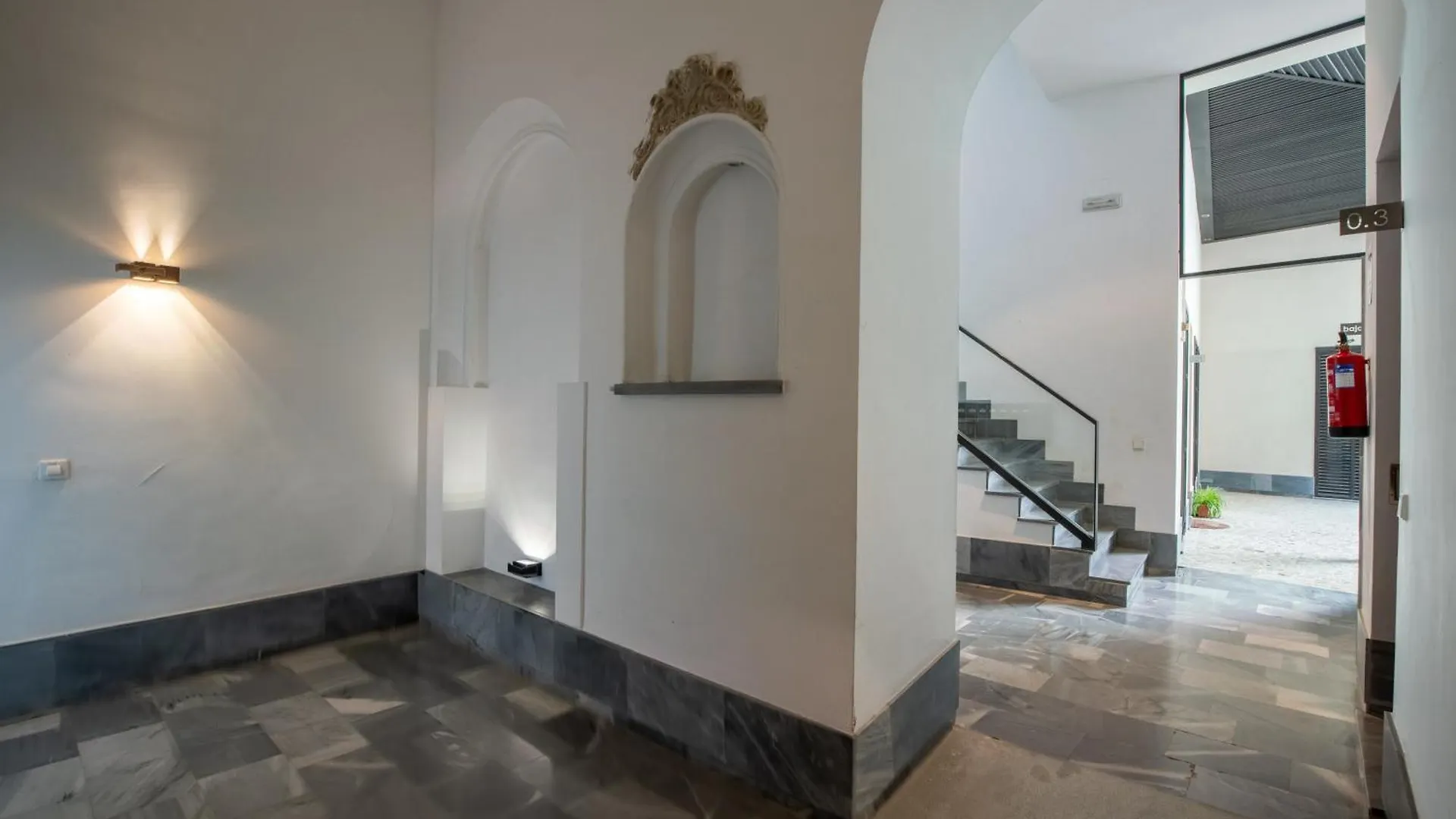 Apartment Ry Aparcamiento Incluido Junto A Catedral Ideal Parejas Seville