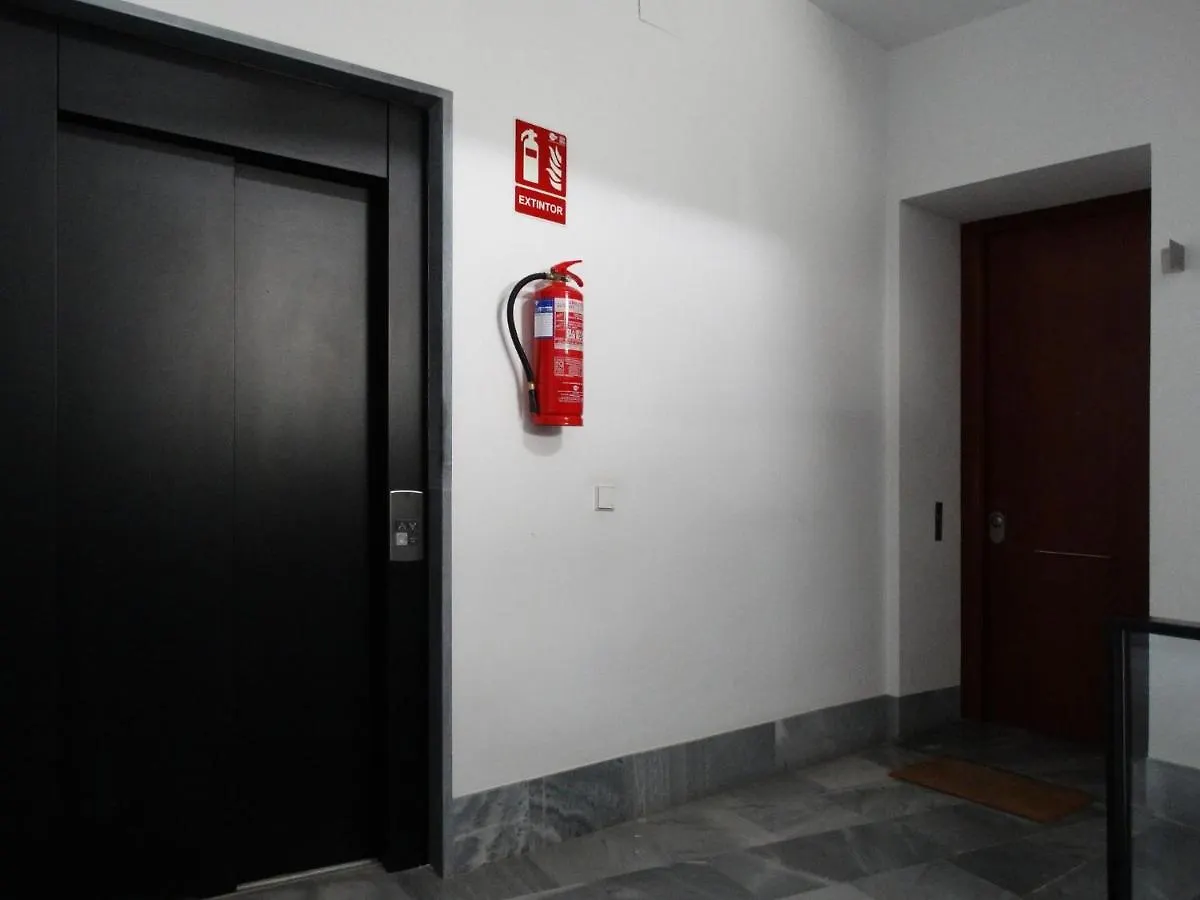 Ry Aparcamiento Incluido Junto A Catedral Ideal Parejas Sevilha